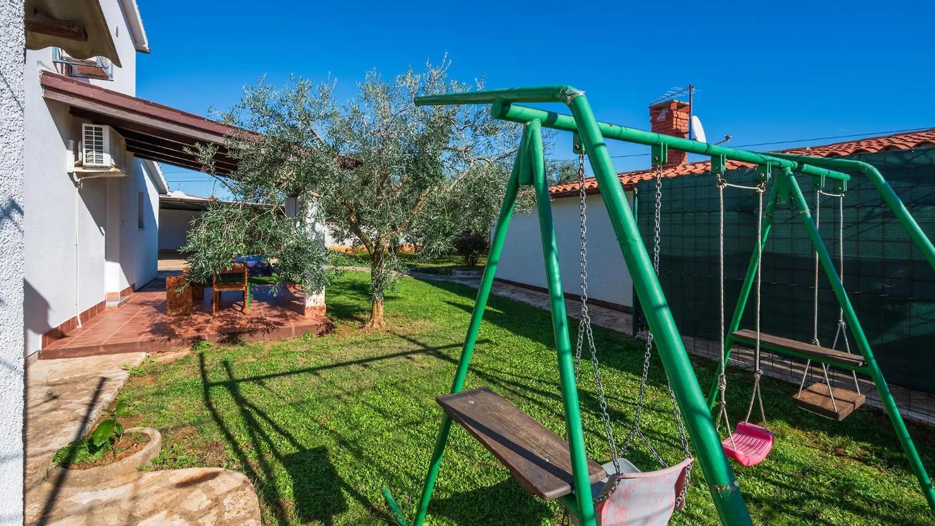 Nice Apartment In Liznjan With Kitchen Croatia